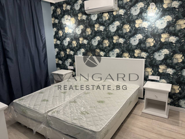 Luxury four-room apartment next to MG
