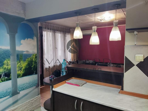 Four -bedroom apartment to the old town