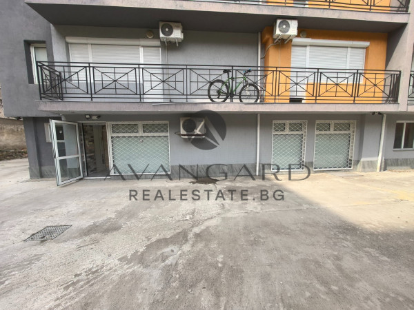 ОФИС / ВОДНАТА ПАЛАТА