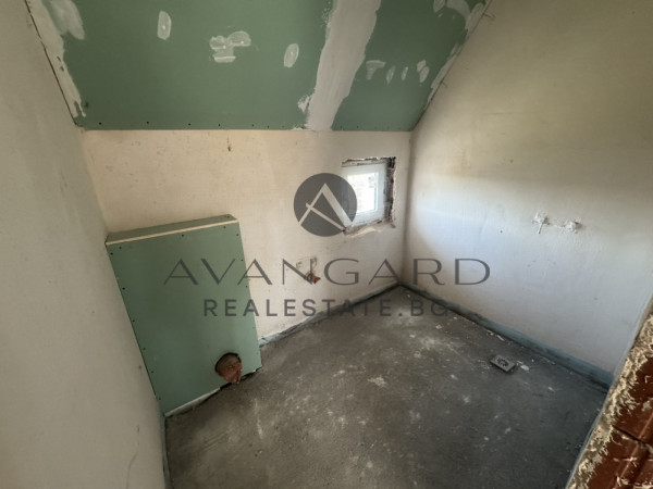 One bedroom with Act 16!