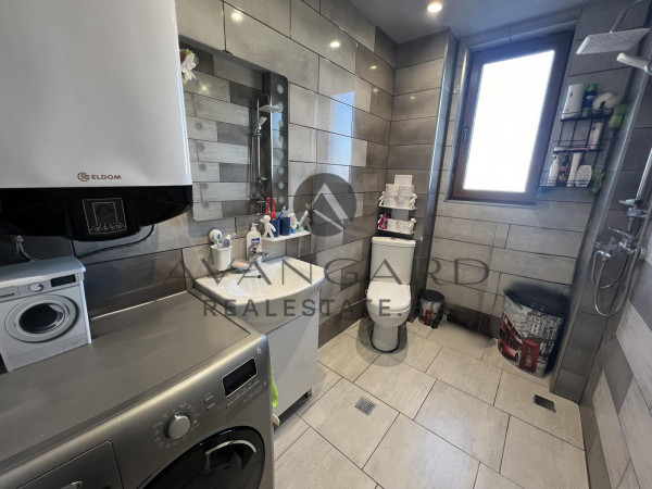 ДВУСТАЕН ОБЗАВЕДЕН! ЮЖЕН!