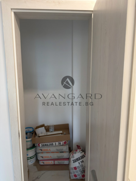 АКТ 16! Отремонтиран двустаен Кючук Париж