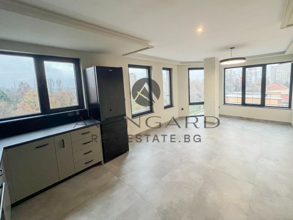 FOUR-ROOM TURNKEY! KARSHIAKA