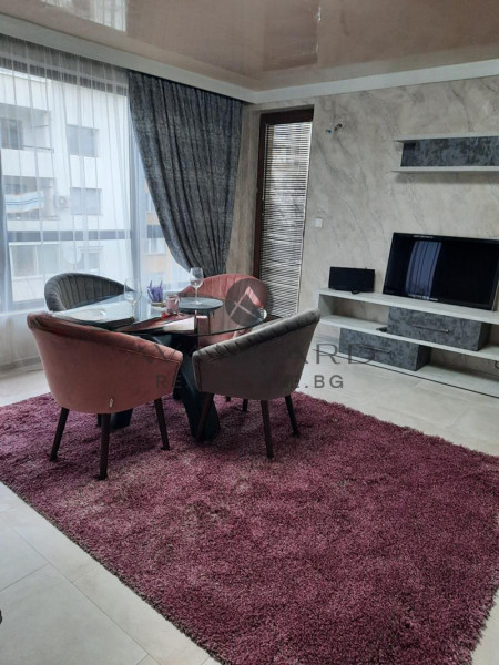 One bedroom furnished VMI