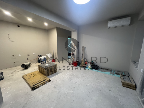 TWO STORY HOUSE ON SUPERCENTER NEAR TRAP