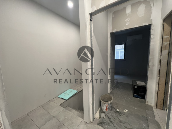 TWO STORY HOUSE ON SUPERCENTER NEAR TRAP