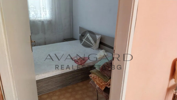 Three-bedroom apartment / village Hristo Botev
