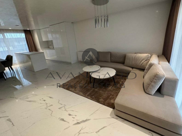 ACT 16! Luxury four-room apartment with garage and parking space