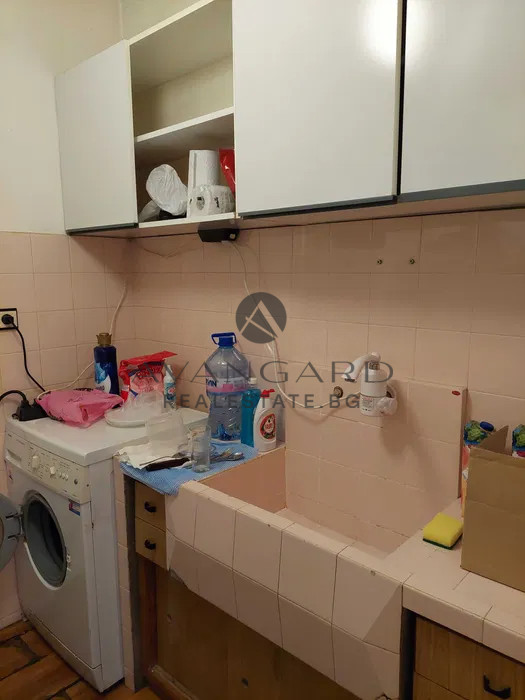 One bedroom! Three separate rooms! Kyuchuk Paris!