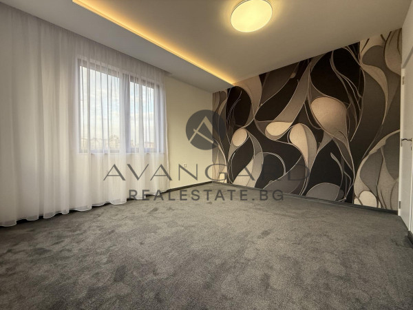 Two -bedroom designer