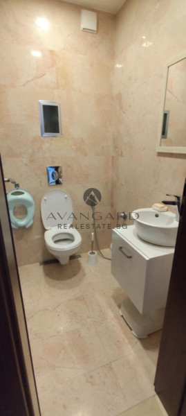 Three-room apartment with parking space TRAKIYA