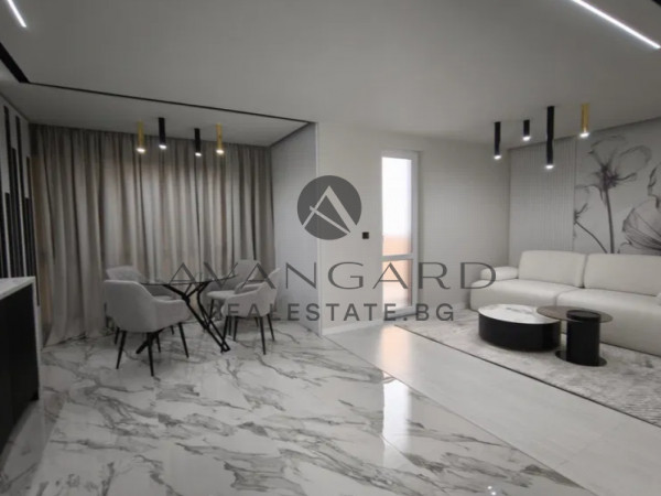 Luxury two -bedroom Hristo Smirnenski