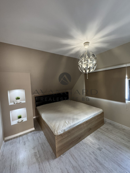 Act 16! Furnished two -bedroom Park Studenets