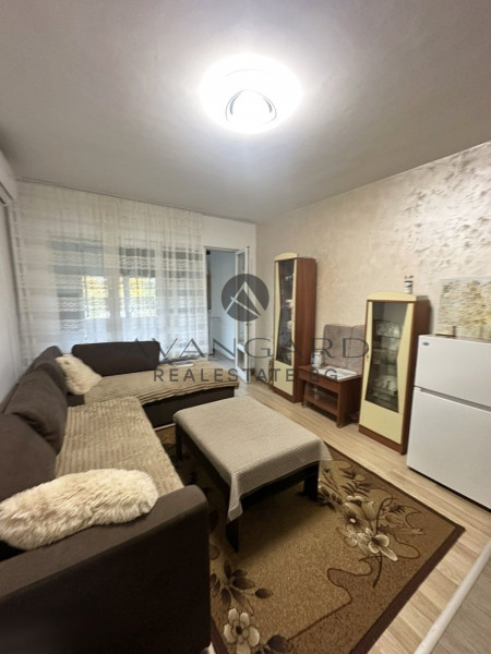 Двустаен обзаведен до Форума