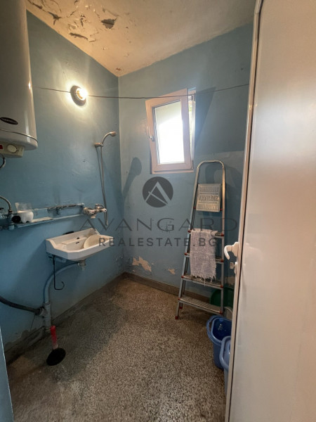 THREE-ROOM REAL SQUARE NEPTUNE