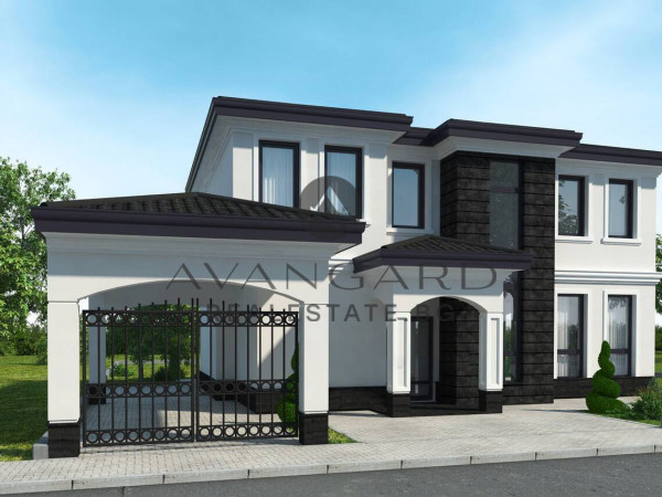 House with 500 sq.m. Yard