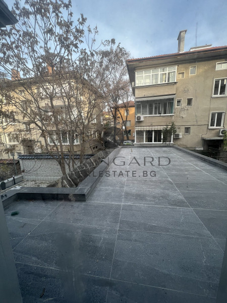 TWO STORY HOUSE ON SUPERCENTER NEAR TRAP