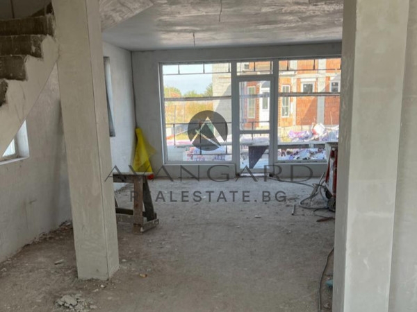 Two-storey house in the village of Skutare !!!