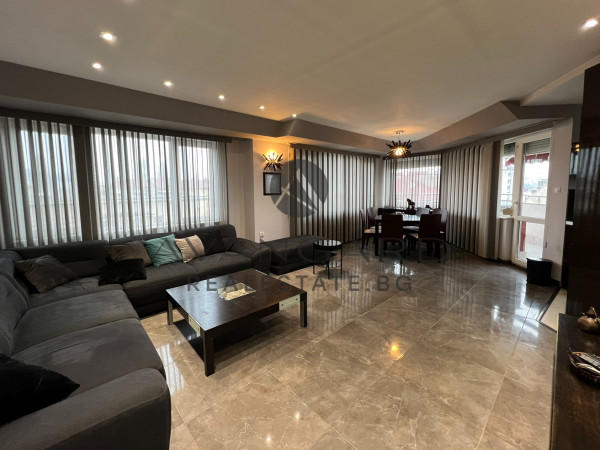 Spacious two -bedroom