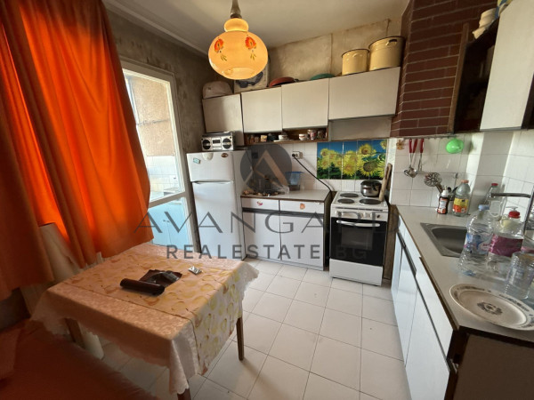 Three bedroom to Mall Plovdiv! Smirnenski!