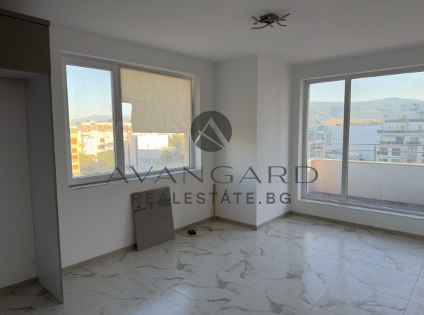 АКТ 16! Отремонтиран двустаен Кючук Париж