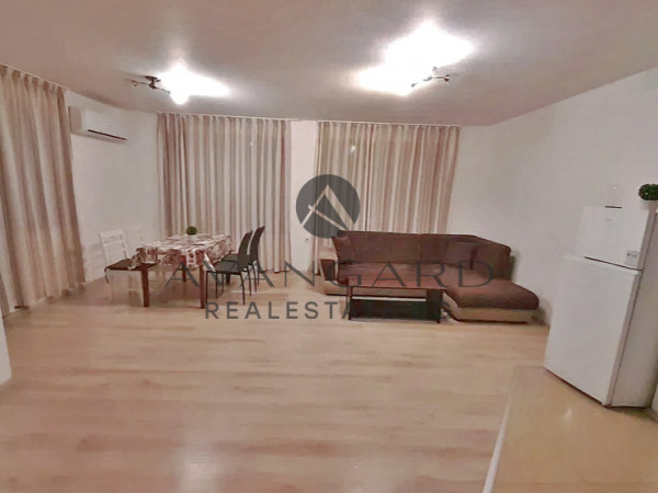 ДВУСТАЕН ТОП ЛОКАЦИЯ!