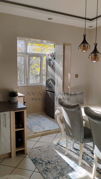 MULTI-ROOM APARTMENT SUNRISE !!! REAL SQUARE !!!