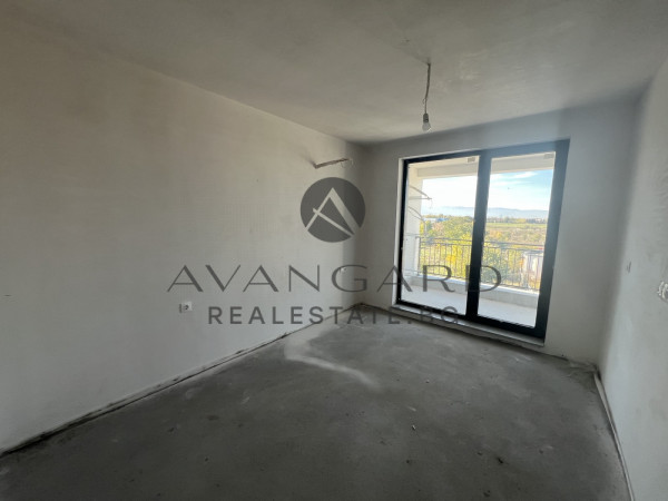 Three-room apartment / Karshiyaka