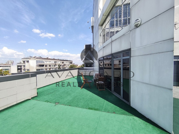 ОФИС / ТОП ЛОКАЦИЯ / ЦЕНТЪР