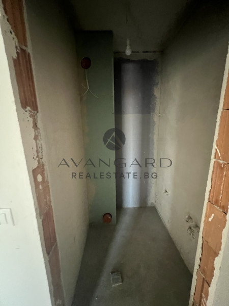 Тристаен апартамент / Кършияка