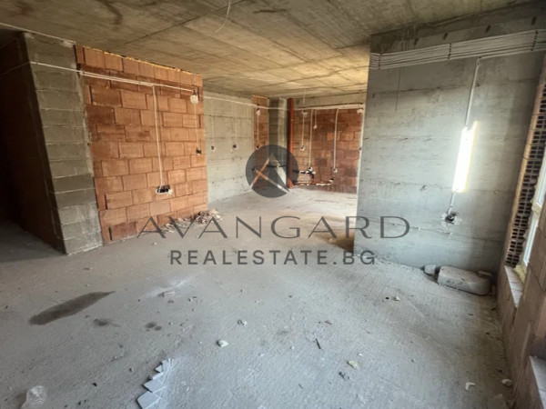 ACT 14! Three-room SMALL MODERN BUILDING