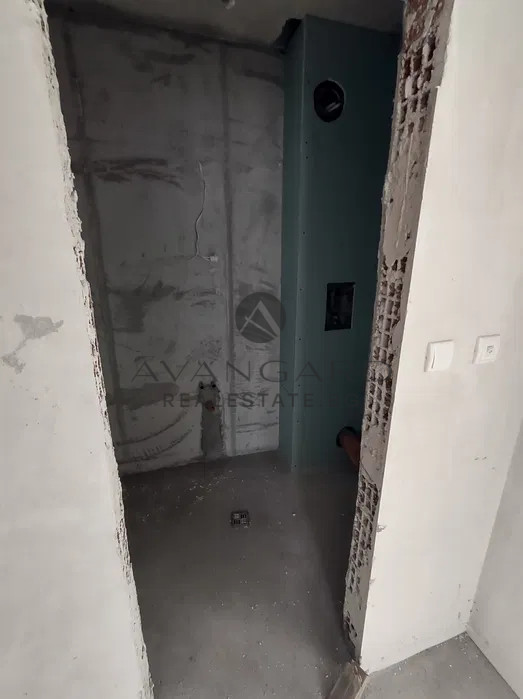 One-bedroom with a PARKING SPACE IN FRONT OF ACT 16