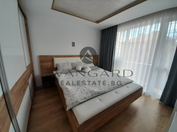 Furnished floor of a house! Rowing base! Smirnenski!