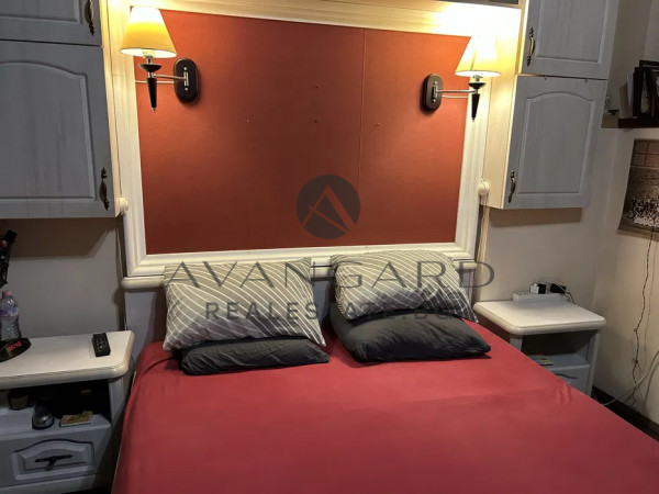 HOUSE WITH GARAGE IN THE OLD TOWN