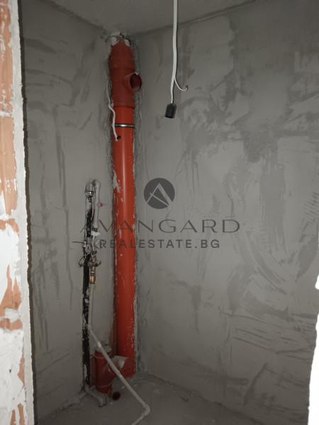 ДВУСТАЕН С АКТ16 КЮЧУК ПАРИЖ