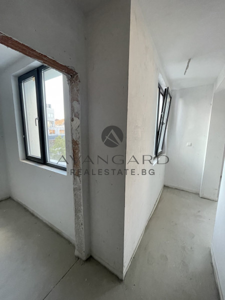 Two -bedroom apartment in the center