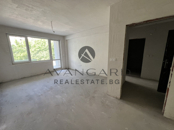 One bedroom apartment in front of Act 16!