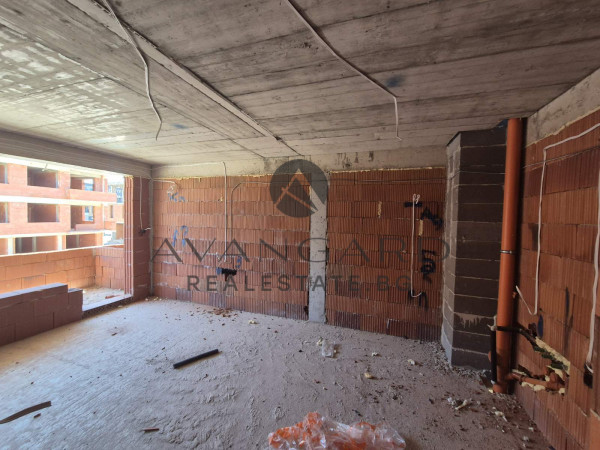 One -bedroom apartment with parking space included in the price