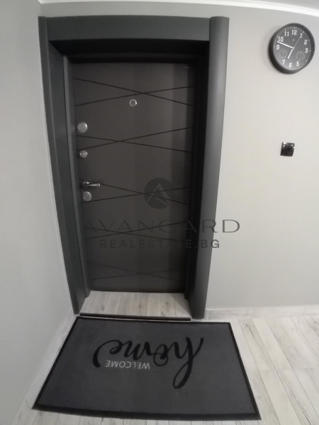ONE BEDROOM FURNISHED! JUDGE!
