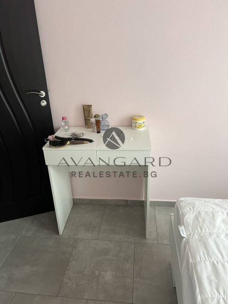 Elected one -bedroom apartment with act 16