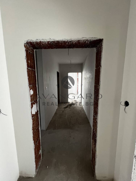 ТРИСТАЕН АПАРТАМЕНТ С АКТ 14 / КЮЧУК ПАРИЖ