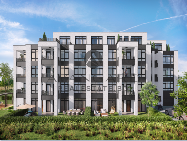 THREE-ROOM NEW BUILDING / CELEBRATION