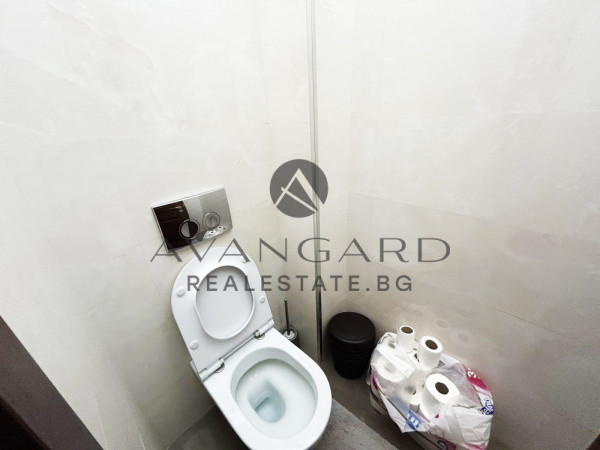 Обширен ЧЕТИРИСТАЕН ПАНАИРА