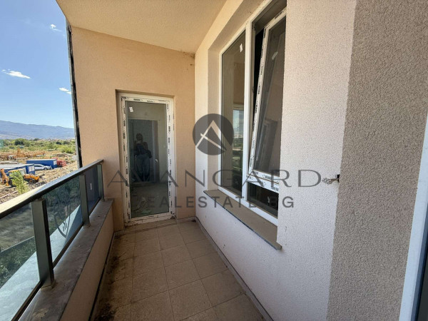 In front of Act16! Two -bedroom apartment! Smirnenski!