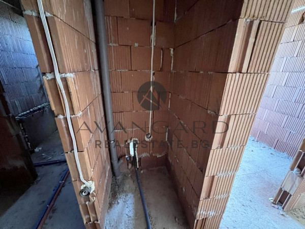 ACT 14! TWO BEDROOM WITH YARD! NEW BUILDING