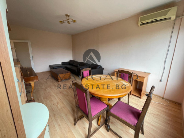 Two-room REAL SQUARE AREA