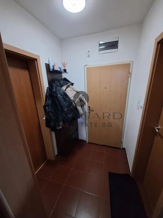 Furnished one -bedroom to Palmed!