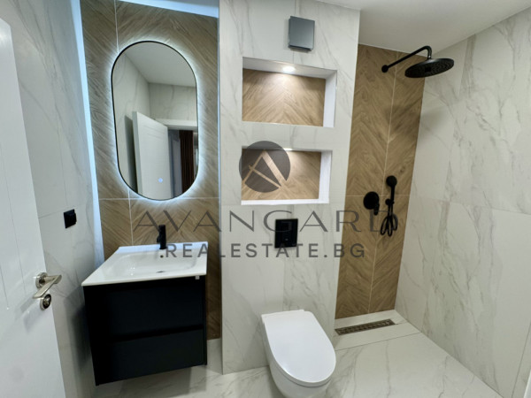 Луксозен двустаен Христо Смирненски