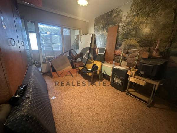 TWO-ROOM/ SUNRISE