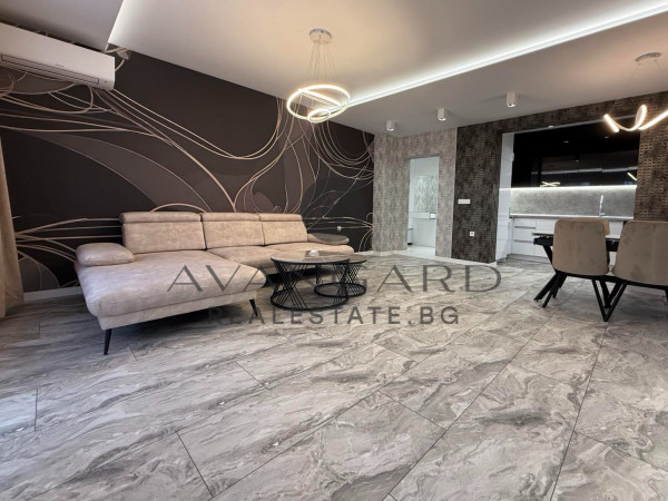 Two -bedroom designer